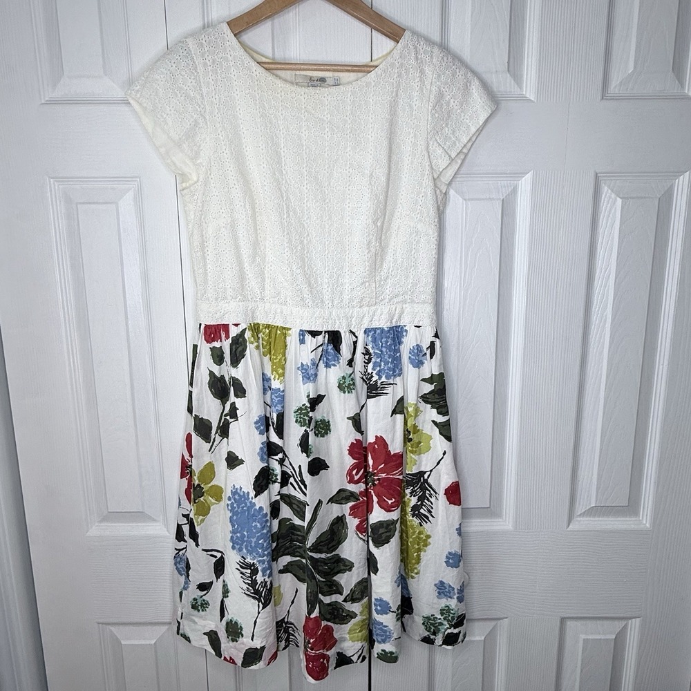 Boden Rosalyn Dress 12 White Eyelet Broderie Floral Fit Flare Cotton Pockets EUC